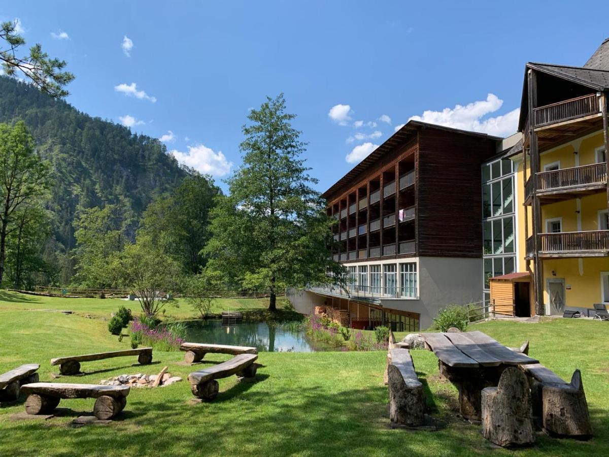 Hotel Bergkristall Wildalpen Kültér fotó